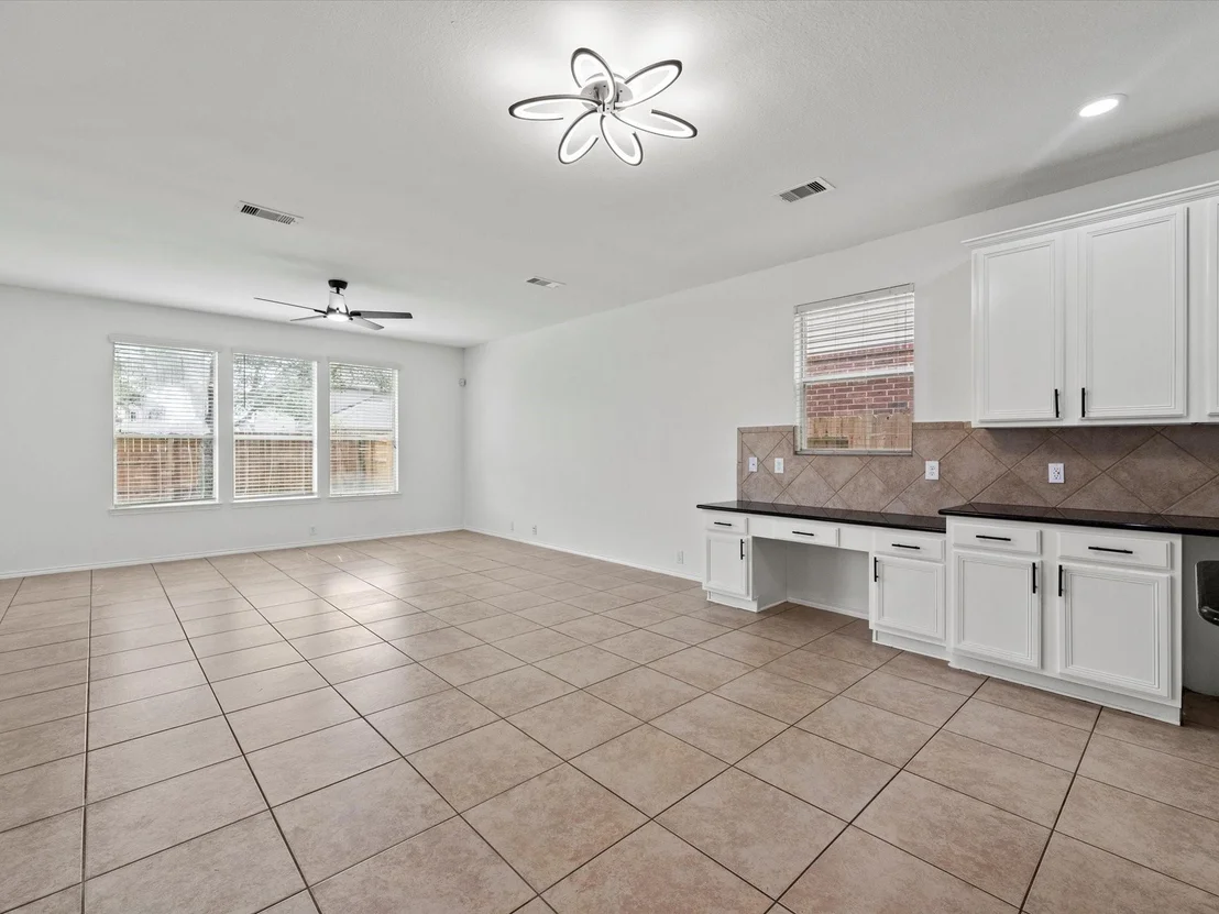 Photo of 6507 Evanmill Lane
