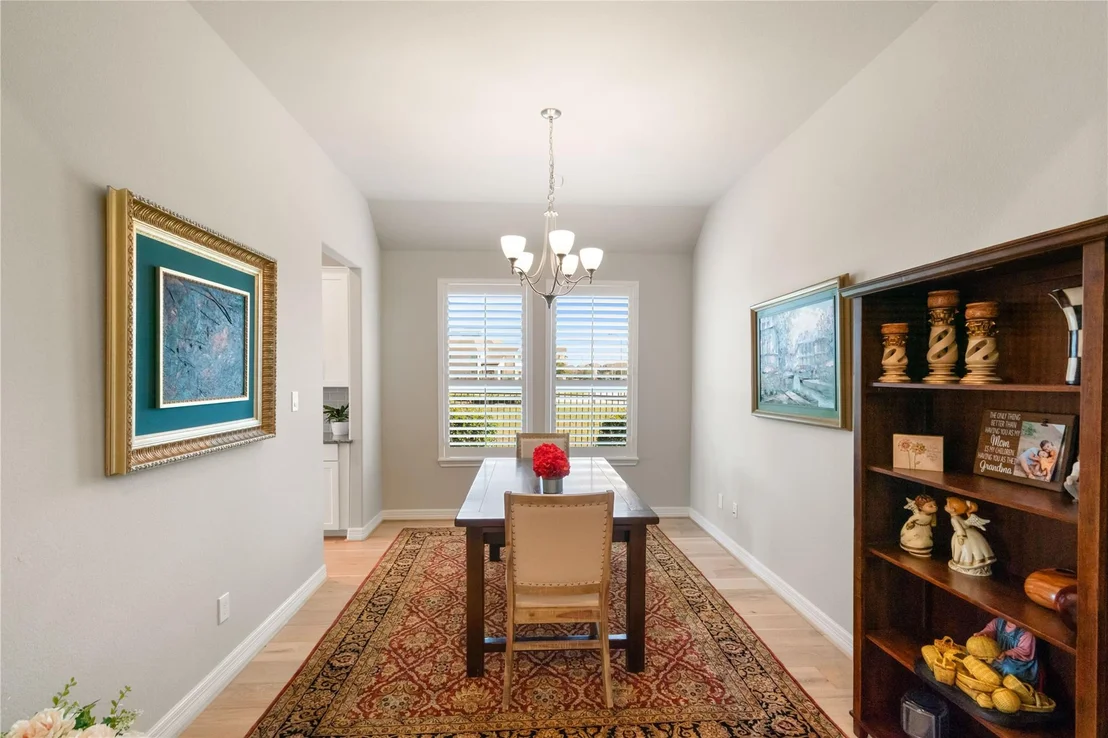Photo of 24718 Tanoureen Drive