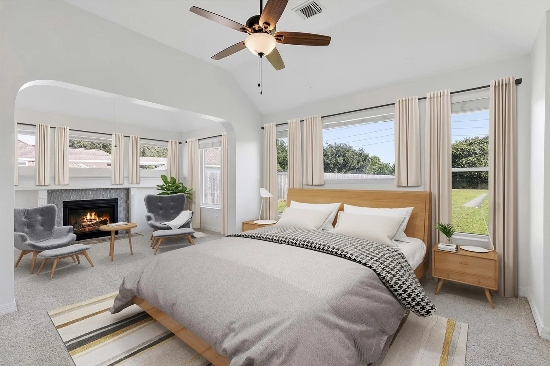 Photo of 17802 White Oak Hill