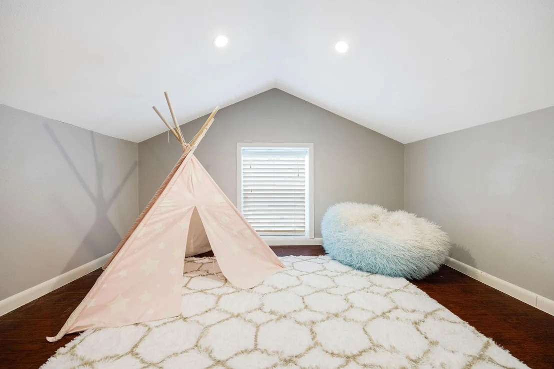 Photo of 10207 Oakpoint Drive