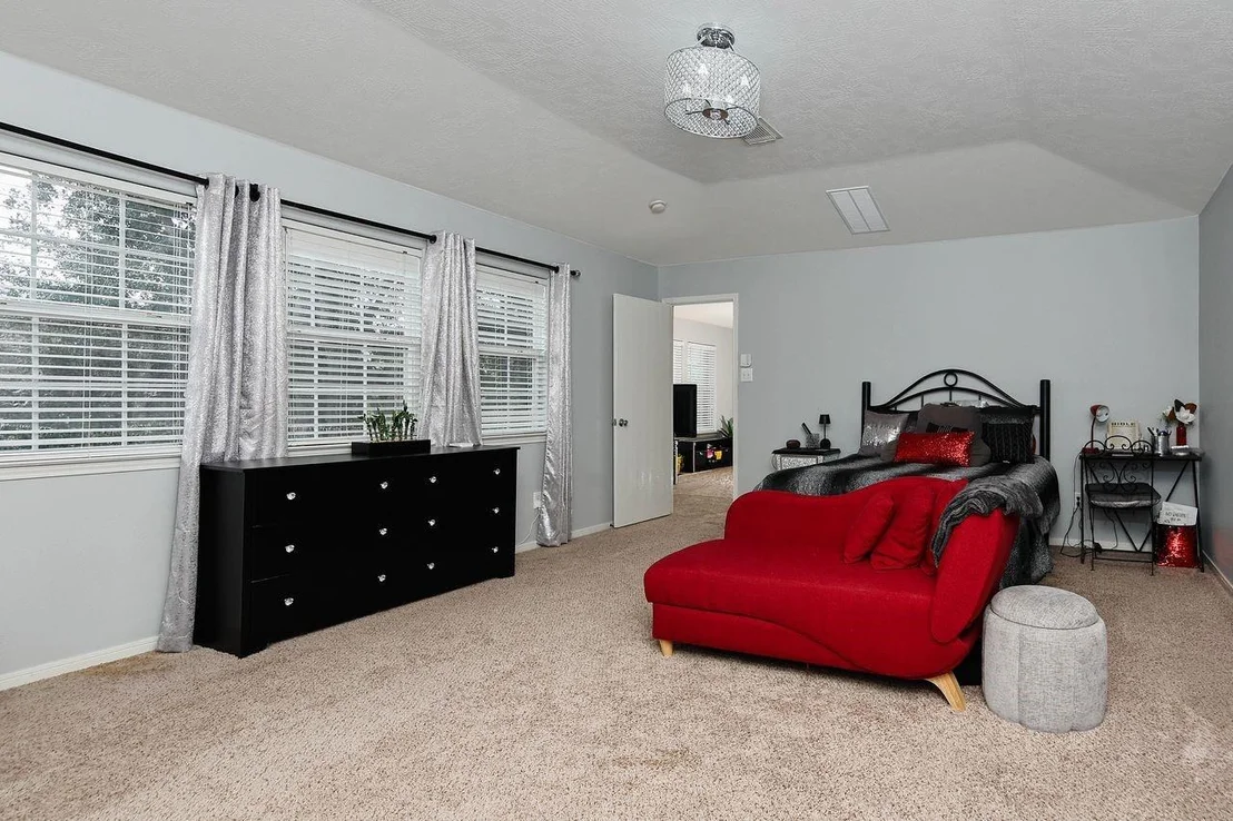 Photo of 8818 Willow Spur Drive
