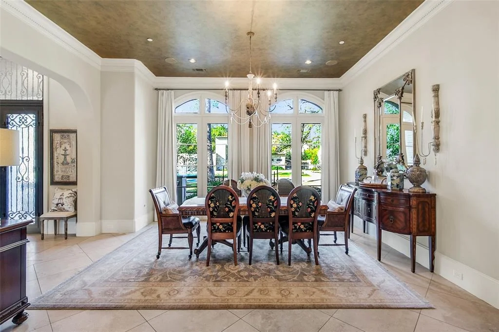 Photo of 306 Rainier Drive