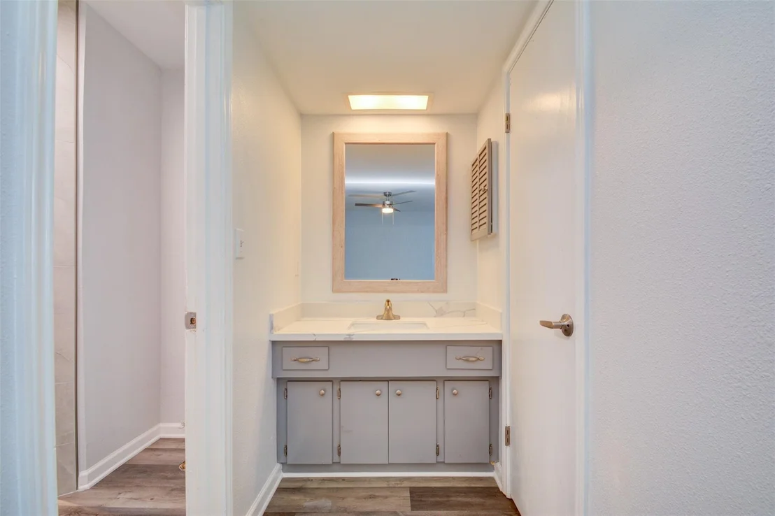 Photo of 7927 Pella Drive