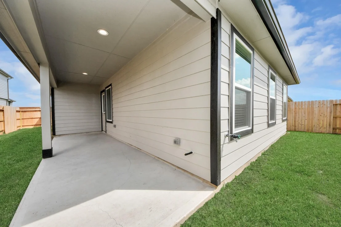 Photo of 5823 Madison Trail Drive