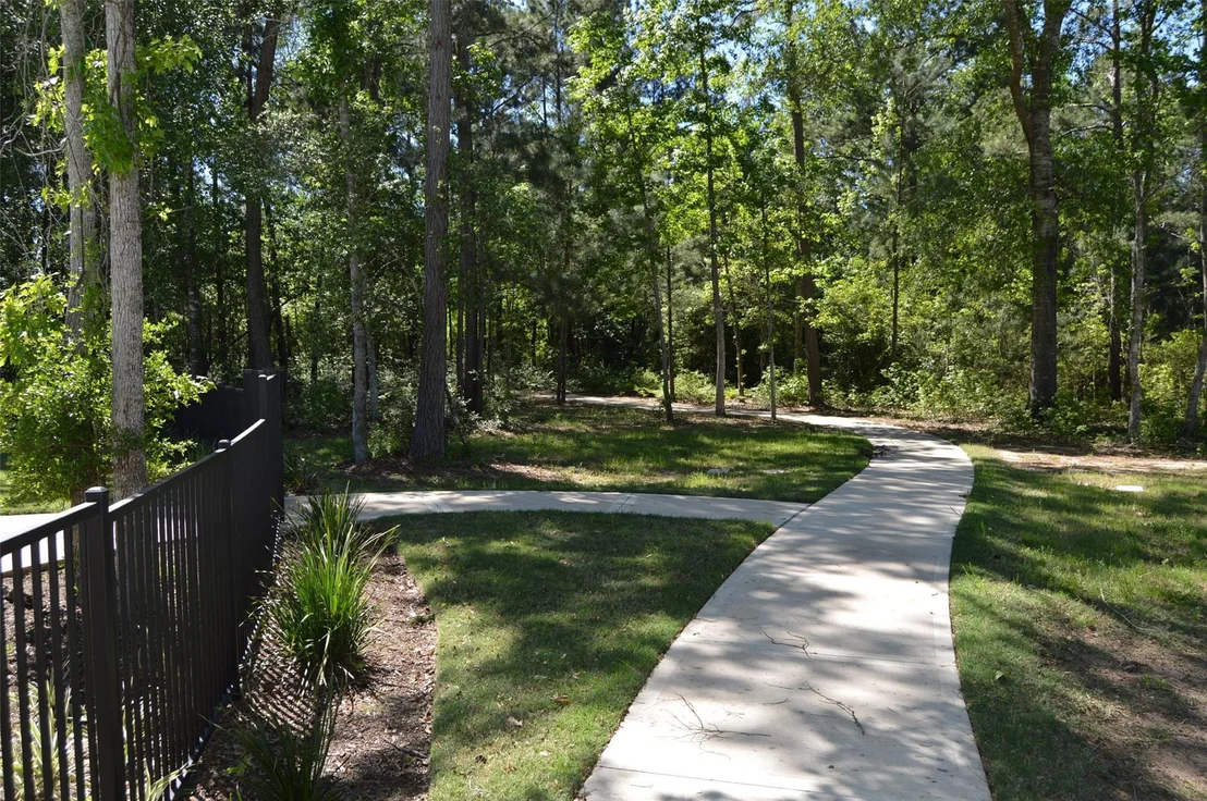 Photo of 17905 Chestnut Drive