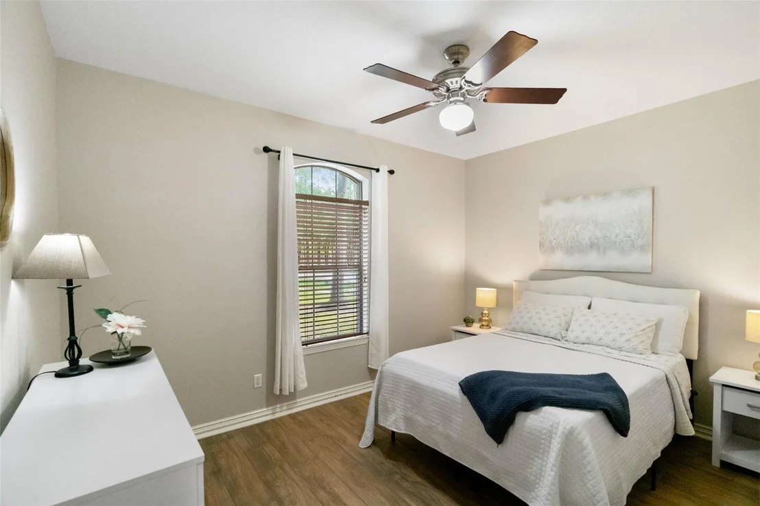 Photo of 910 Commons Vista Drive