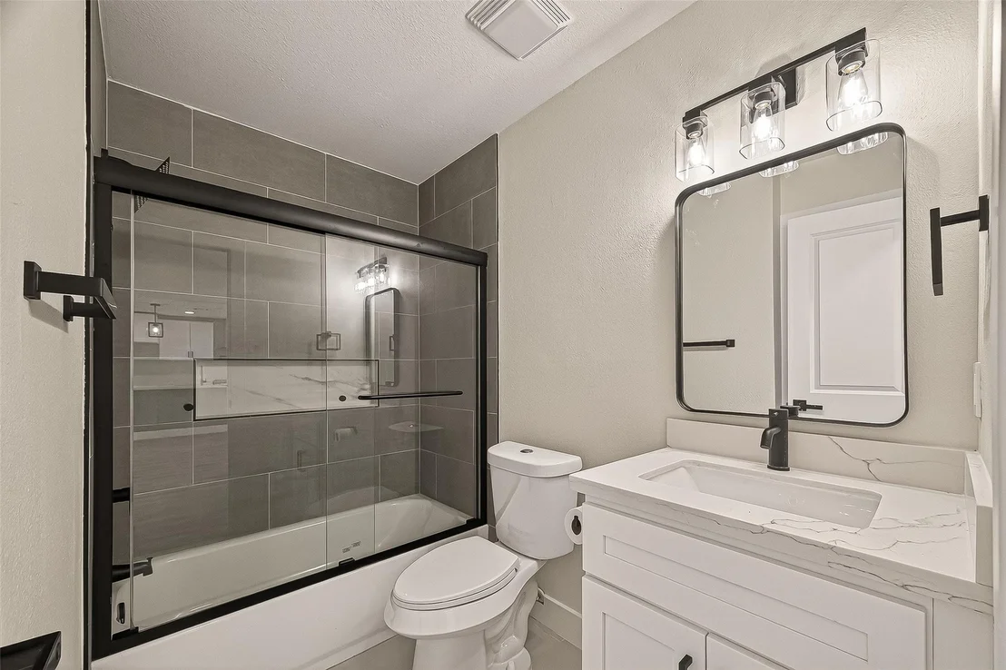 Photo of 5718 Longforest Drive
