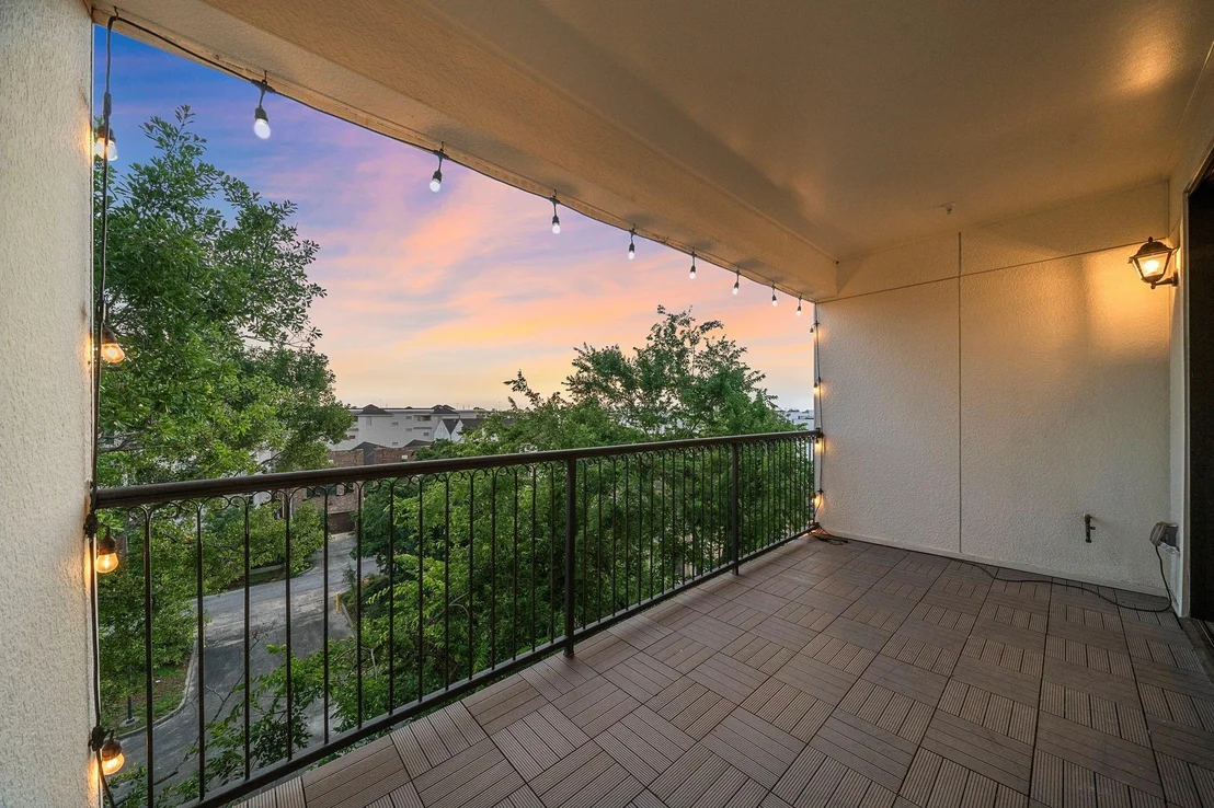 Photo of 5412 Jackson Street