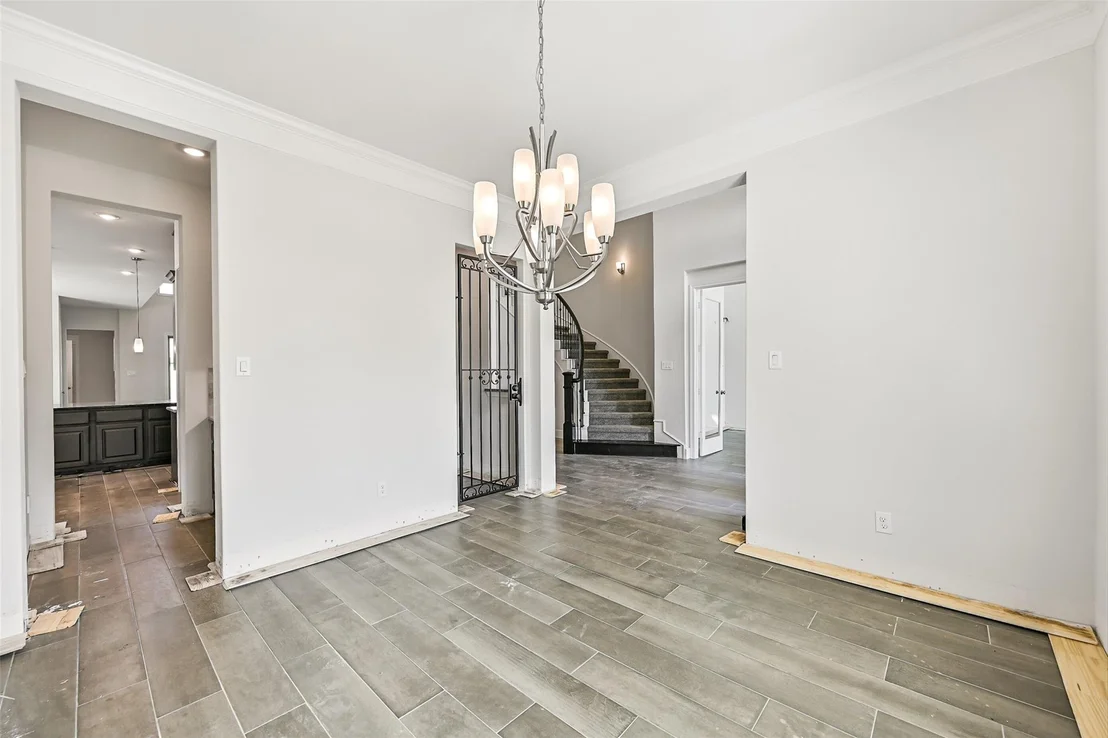 Photo of 4902 Grapevine Lane