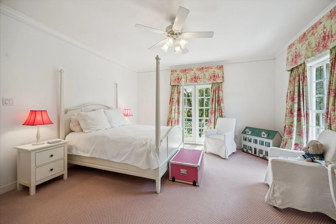 Photo of 3652 Overbrook Lane