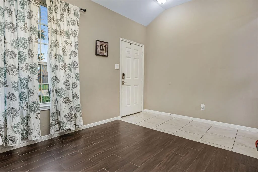 Photo of 18819 Deer Trace Drive