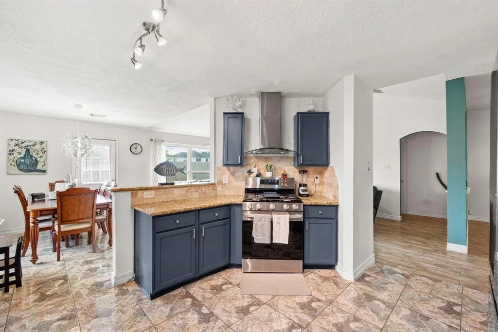 Photo of 1126 Heathfield Drive