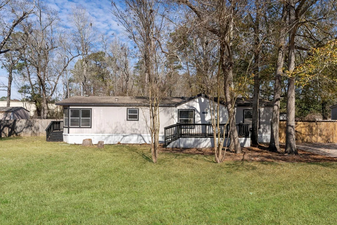 Photo of 16447 N Emerson Circle