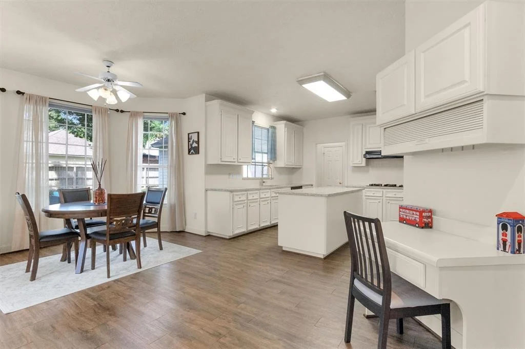 Photo of 24707 Gilbough Drive