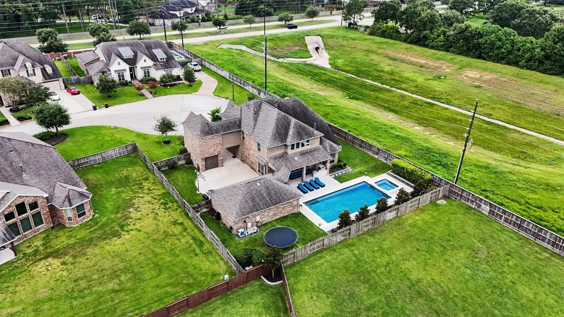 Photo of 16403 Baston Creek Drive