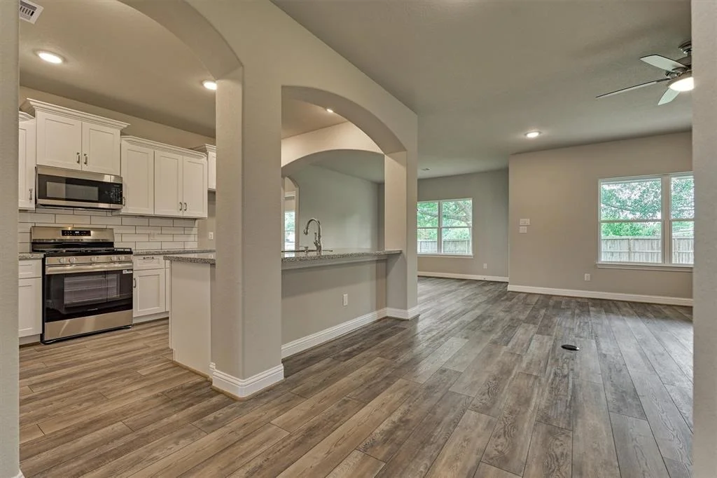 Photo of 10477 Valley Drive N