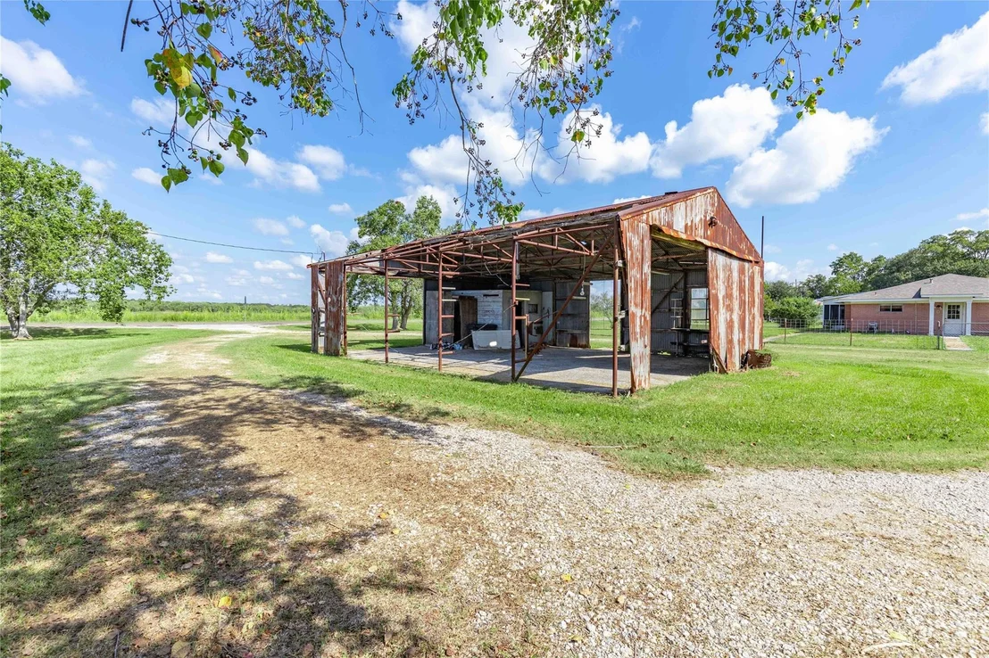 Photo of 3504 State Highway 61