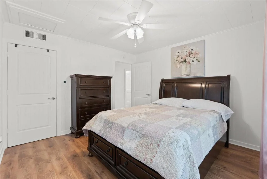 Photo of 5030 Scenic Drive