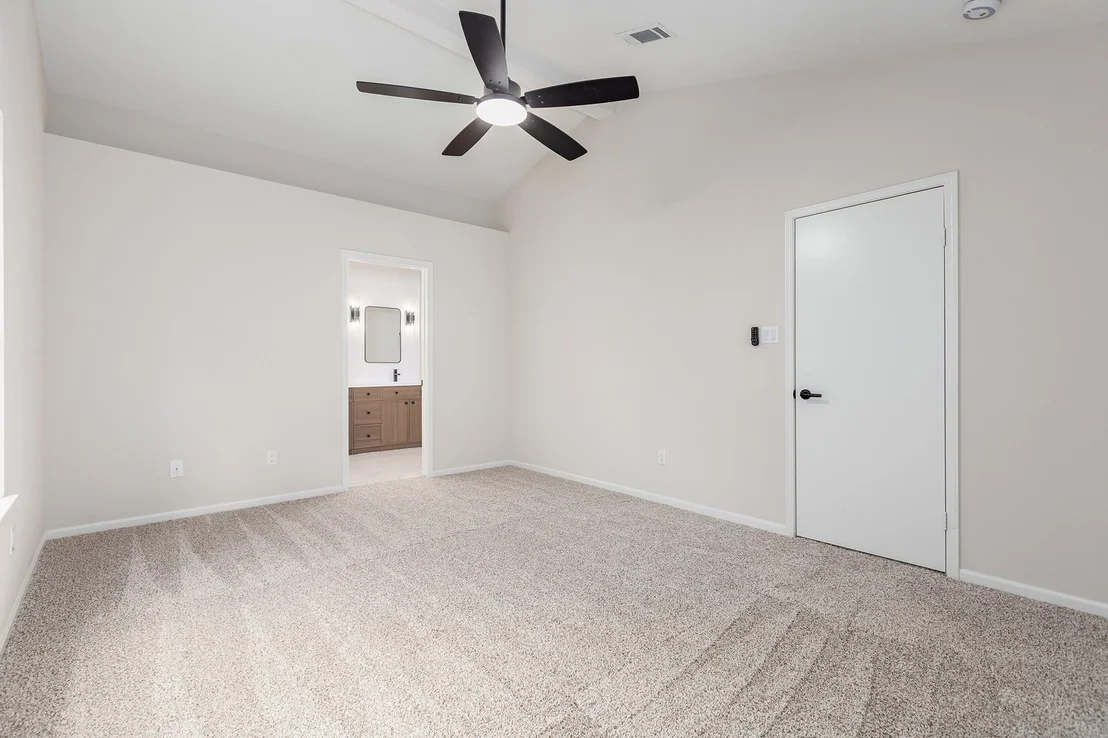 Photo of 79 N Pathfinders Circle