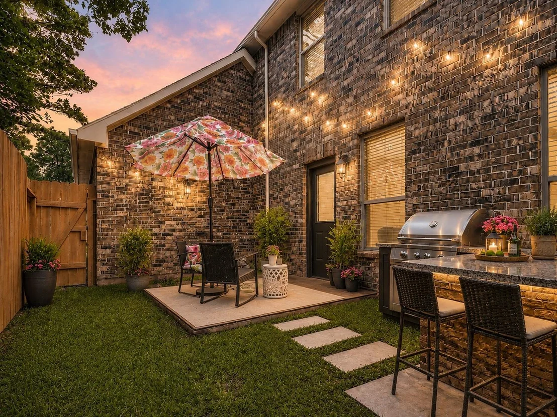 Photo of 11235 Glenforest Drive