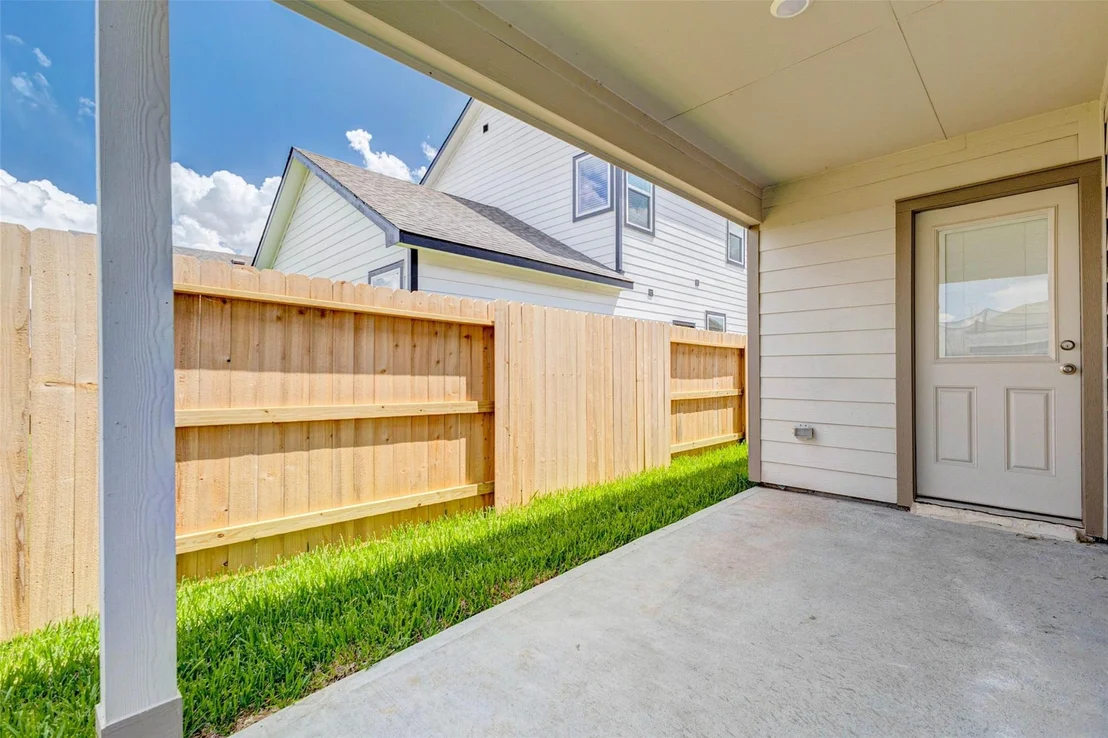 Photo of 6467 Escondido Drive