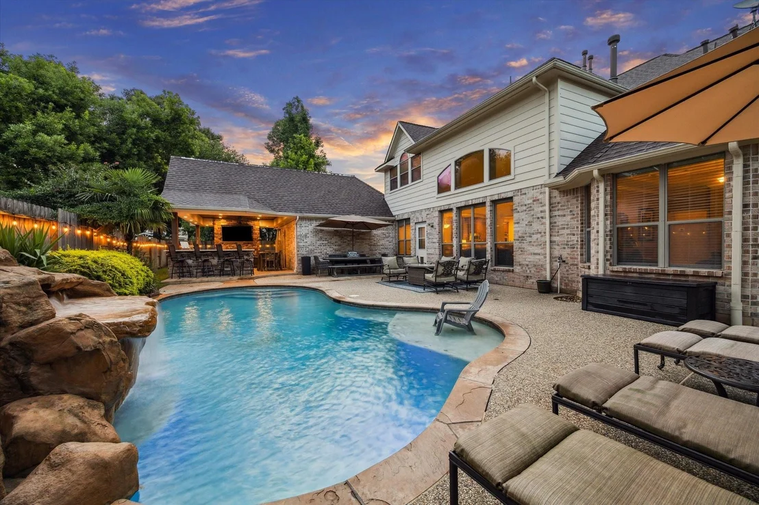 Photo of 31215 Lakeview Bend Lane