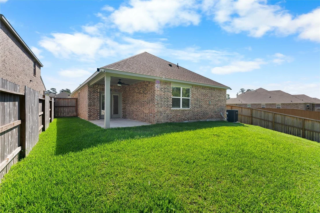Photo of 6167 White Spruce Drive