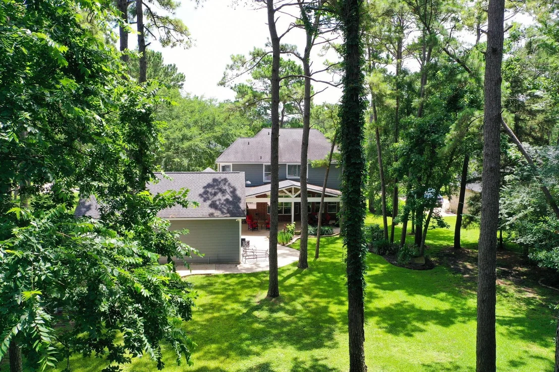 Photo of 40407 Manor Drive