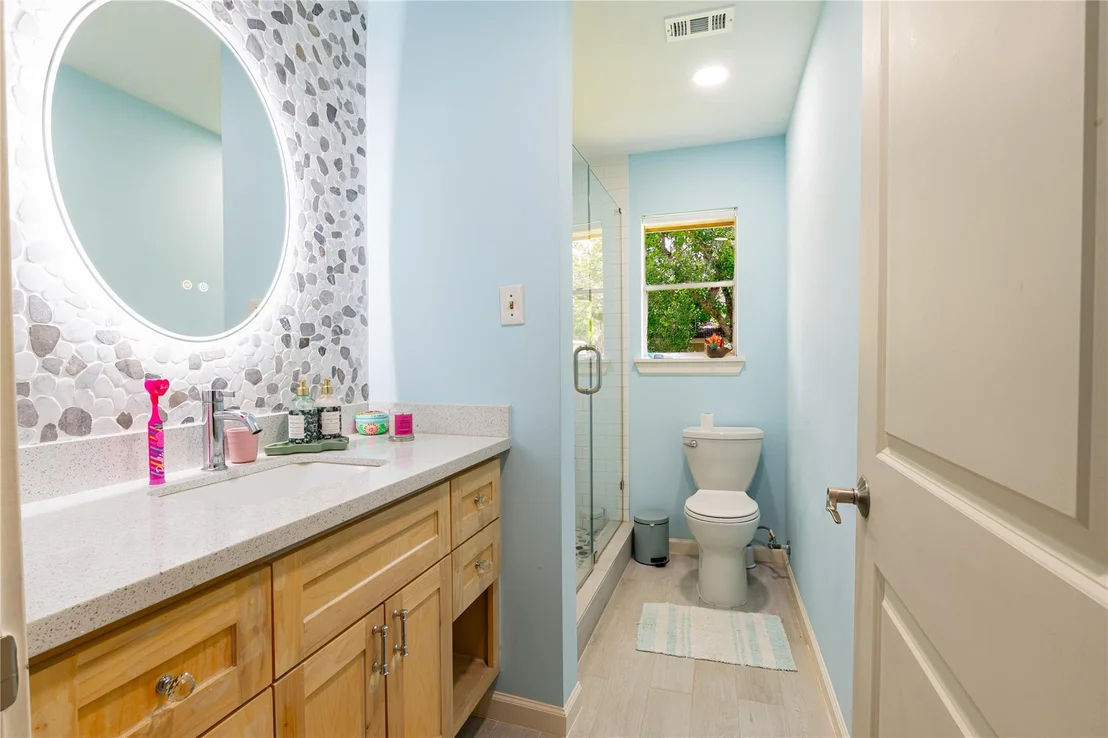 Photo of 15486 W Loop Drive