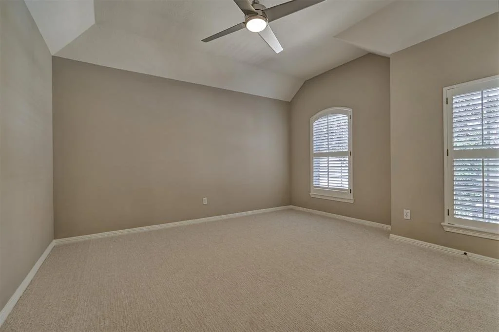 Photo of 7 E Palmer Bend