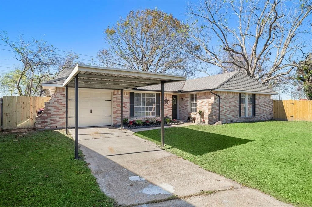 Photo of 1346 Pilot Point Drive