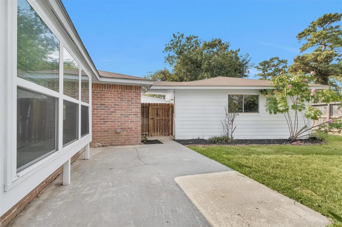 Photo of 4311 Enchantedgate Drive