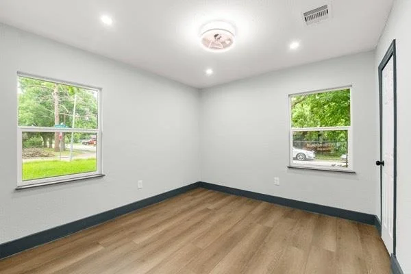 Photo of 6058 Lyndhurst Drive