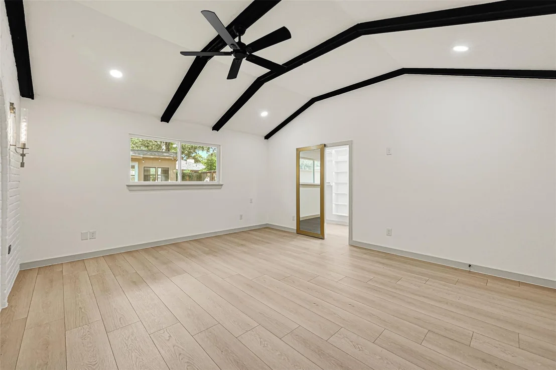 Photo of 11306 Valley Spring Drive