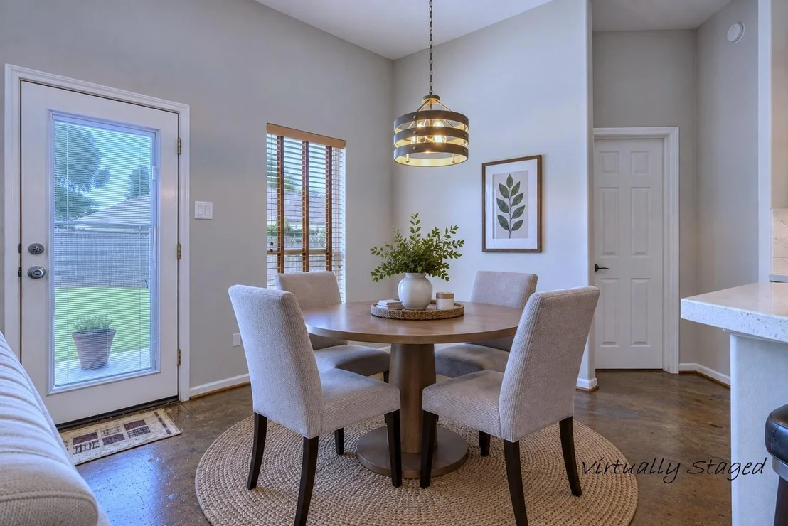 Photo of 1859 Pembrook Circle