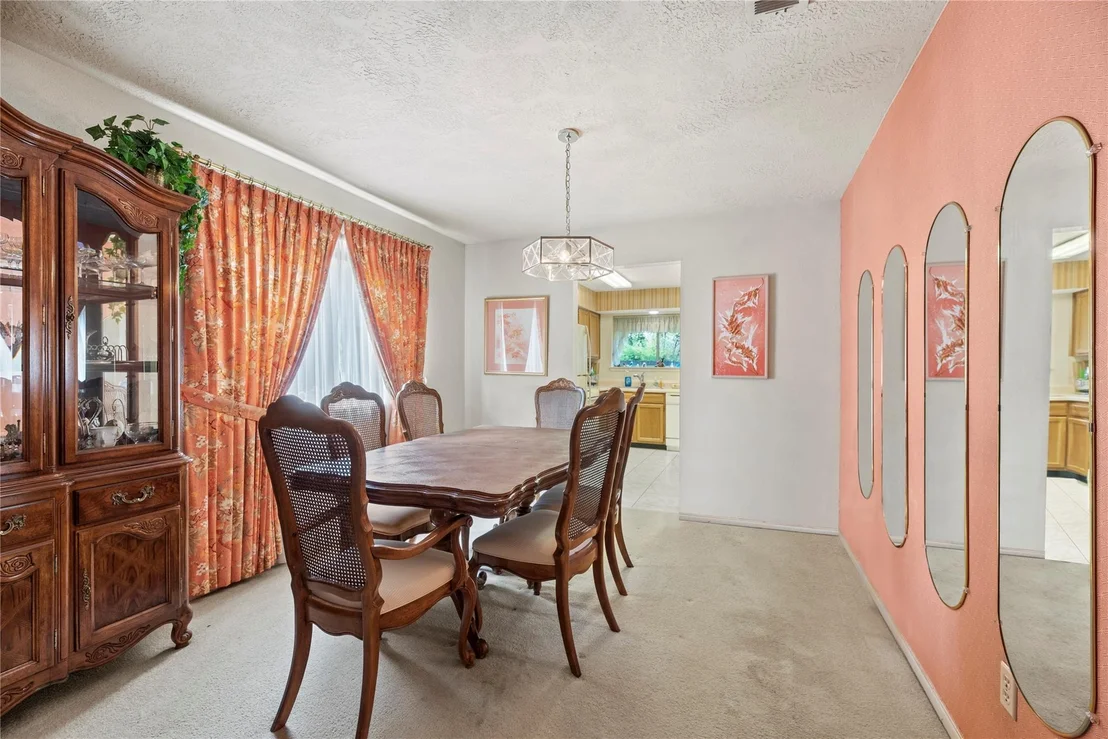 Photo of 10710 Fallbrook Drive