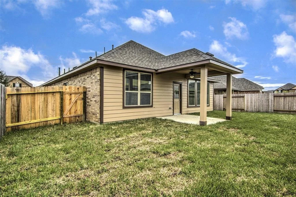 Photo of 8231 Oxbow Manor Lane