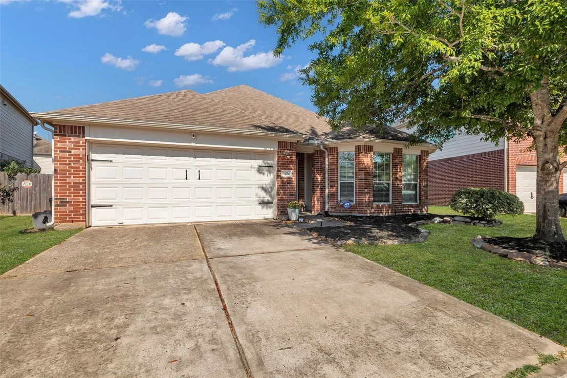 Photo of 30303 Castle Forest Drive