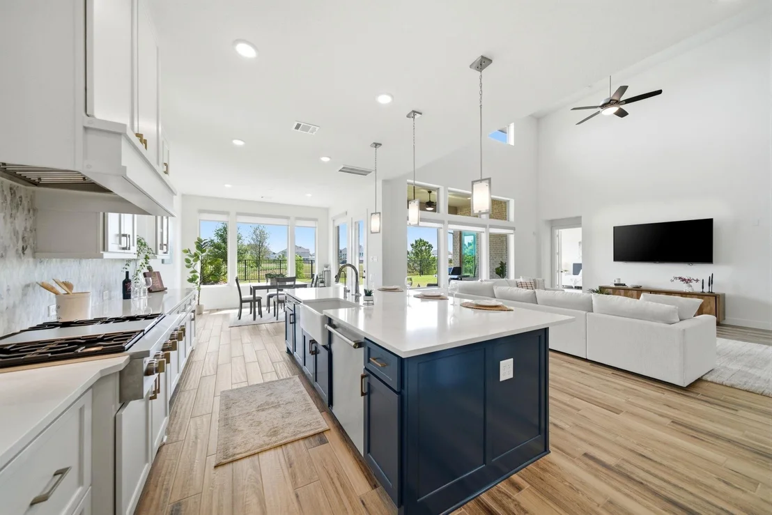 Photo of 11006 White Caterpillar Drive