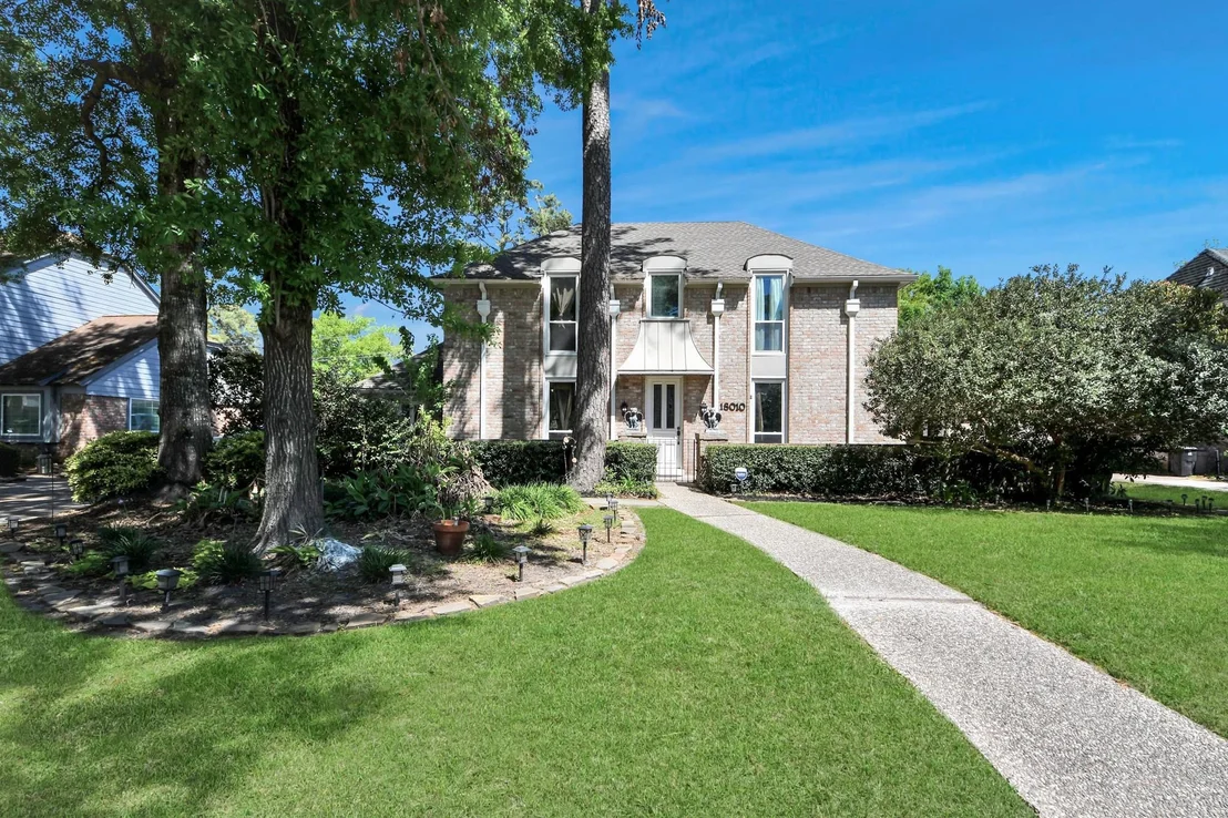Photo of 18010 Bambriar Drive
