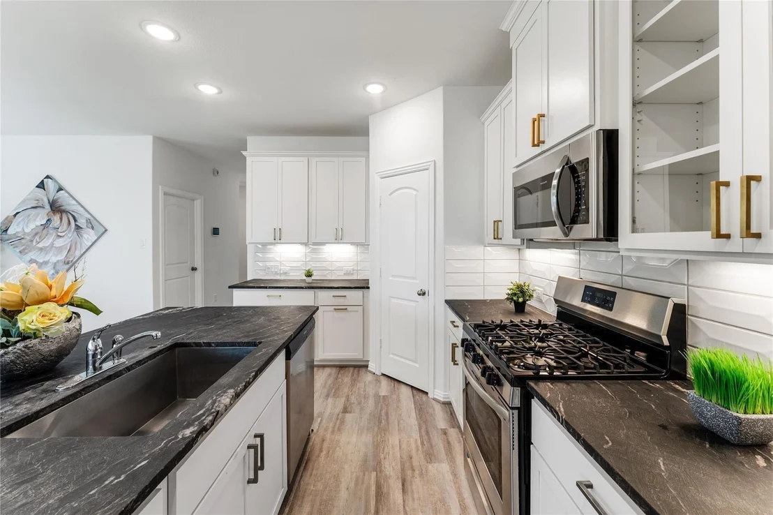 Photo of 546 Long Beach Bay Drive