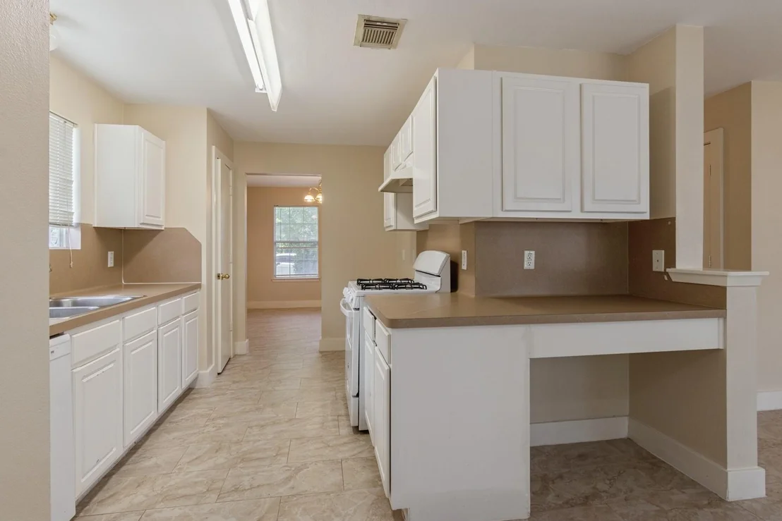 Photo of 439 Laurel Timbers Drive