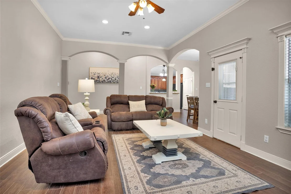 Photo of 11210 Walden Road