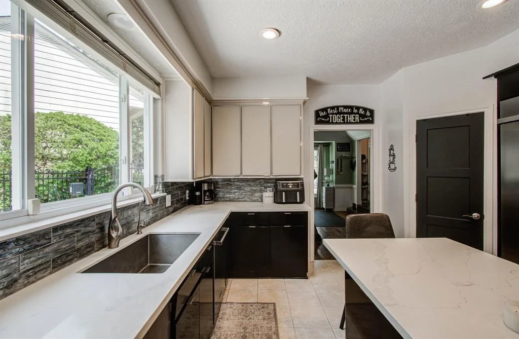 Photo of 11311 Chevy Chase Drive