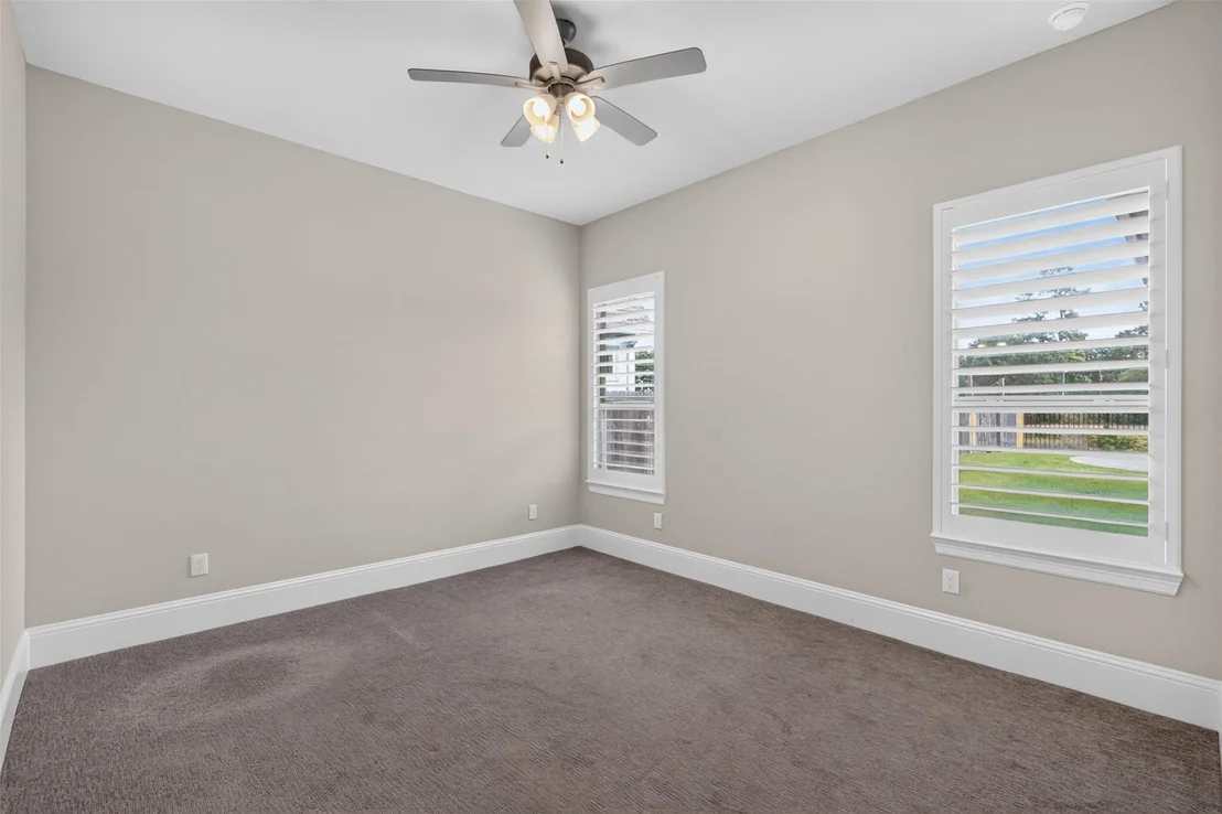 Photo of 31424 Creekside Oaks Lane