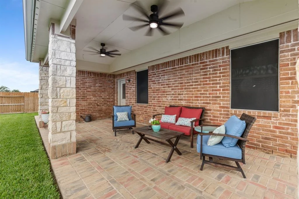 Photo of 9703 Wincrest Drive