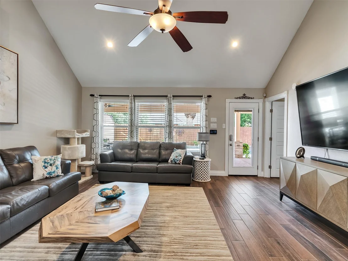 Photo of 512 Quail Circle