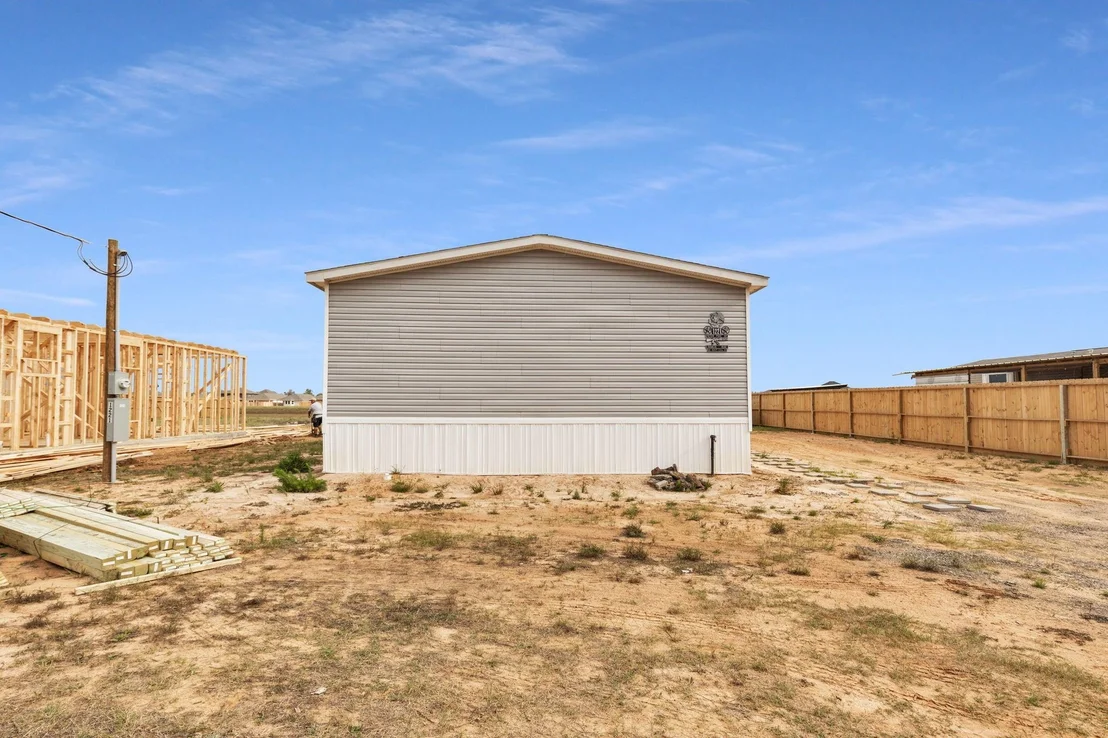 Photo of 1221 Peter Pine Street