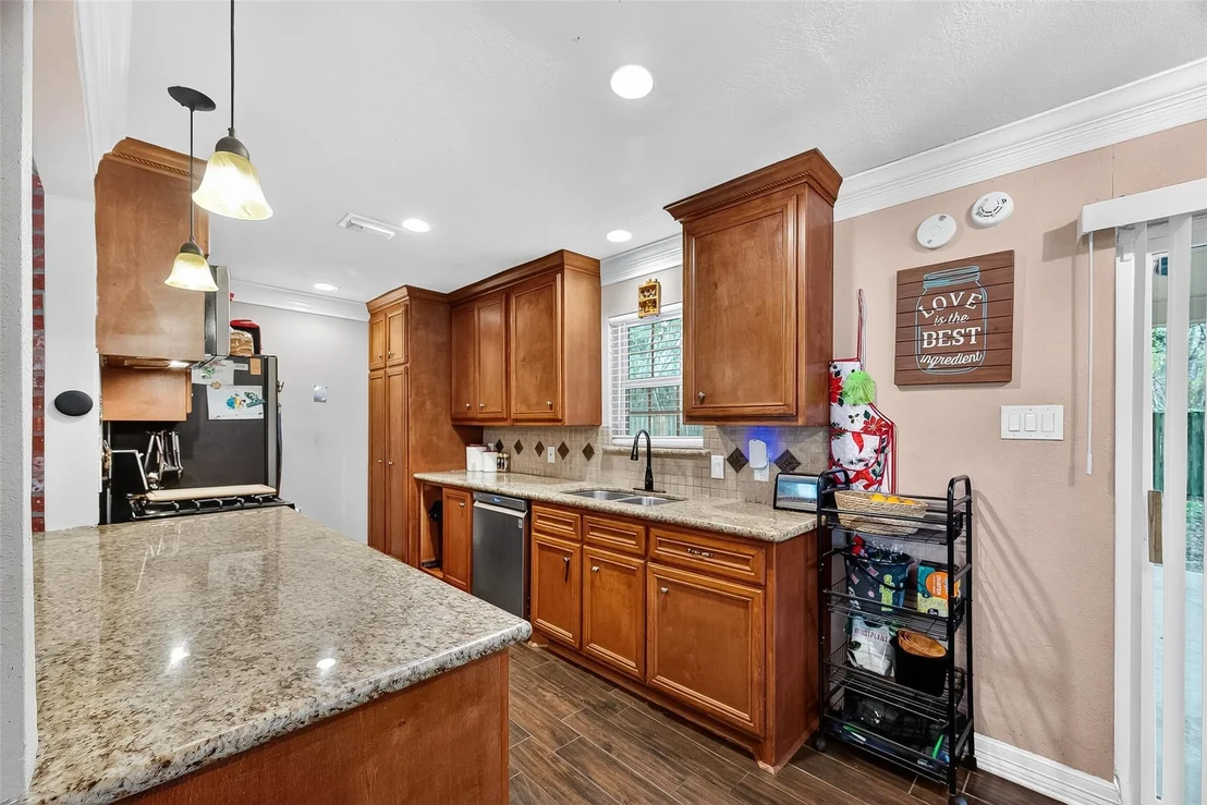 Photo of 12522 Adirondack Drive