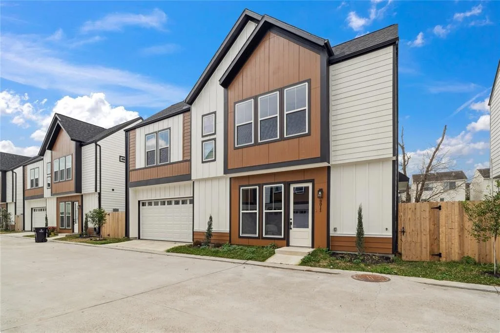 Photo of 9007 Orange Spring Drive